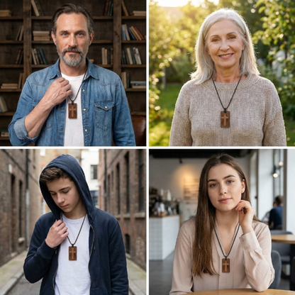 Collar religioso de Madera con Guía Bíblica